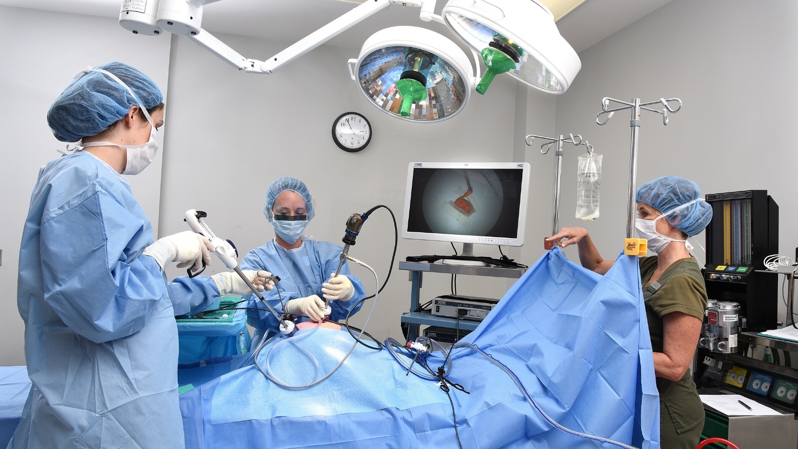 Surgical Technology photo