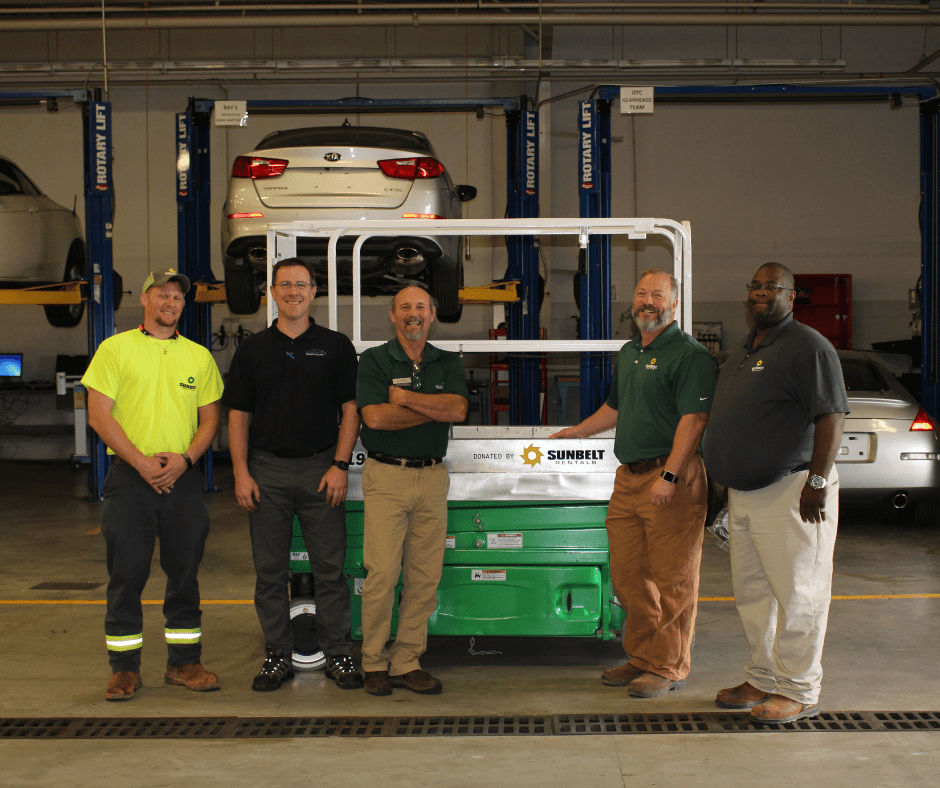 5 men from the automotive department